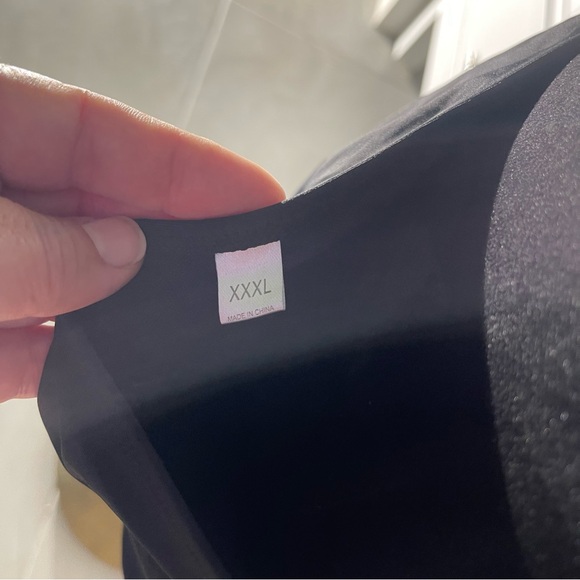 Women’s one piece black bathing suit 3XL - Picture 4 of 4